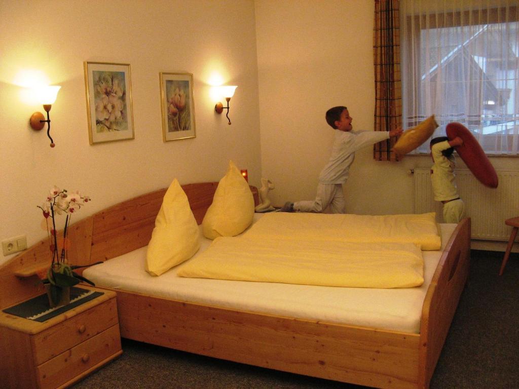 Ferienhaus Ahorn Neustift im Stubaital Værelse billede